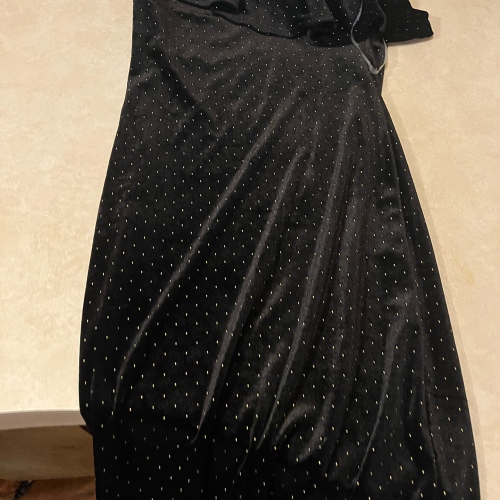 Fashion Nova Black One Shoulder Puff Sleeve Gown